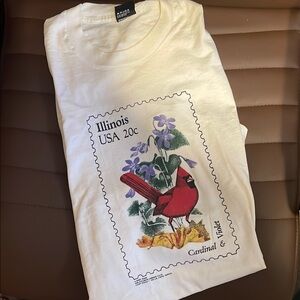 Vintage 1982 White Graphic T-Shirt with Cardinal Print stamp